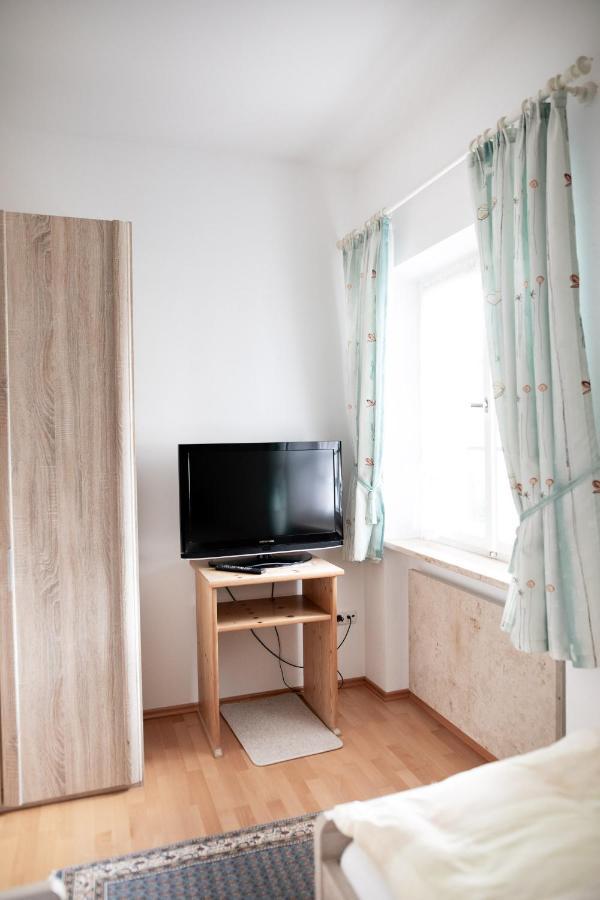Haus Am Berg Apartment