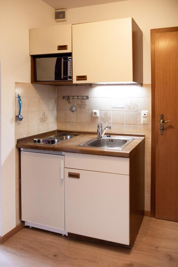 Haus Am Berg Apartment *